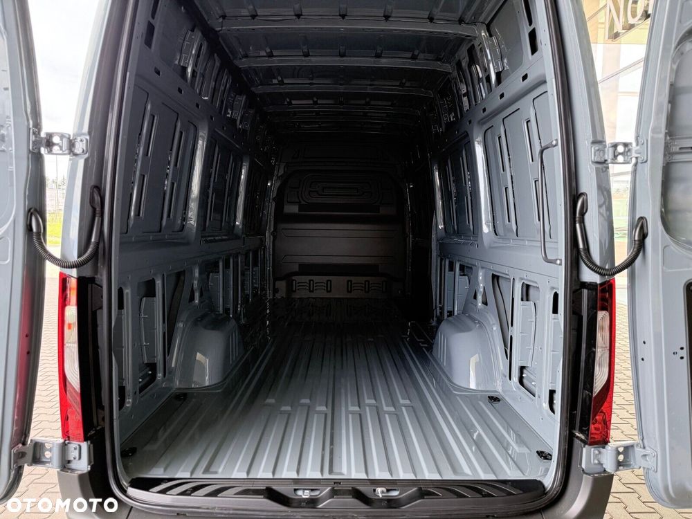 Mercedes-Benz Sprinter Furgon 317 CDI L3H2 - 9