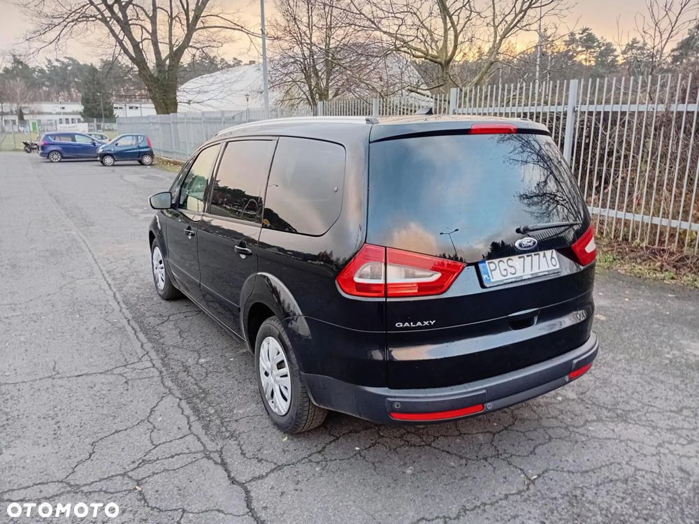 Ford Galaxy - 2