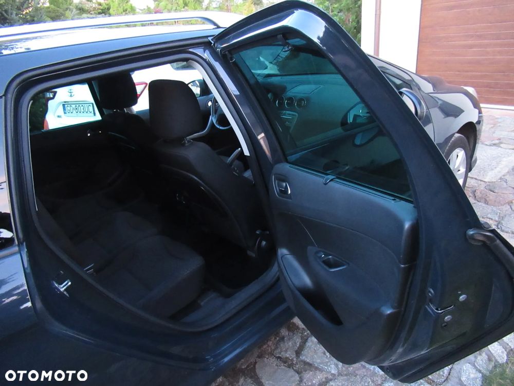 Peugeot 308 - 13