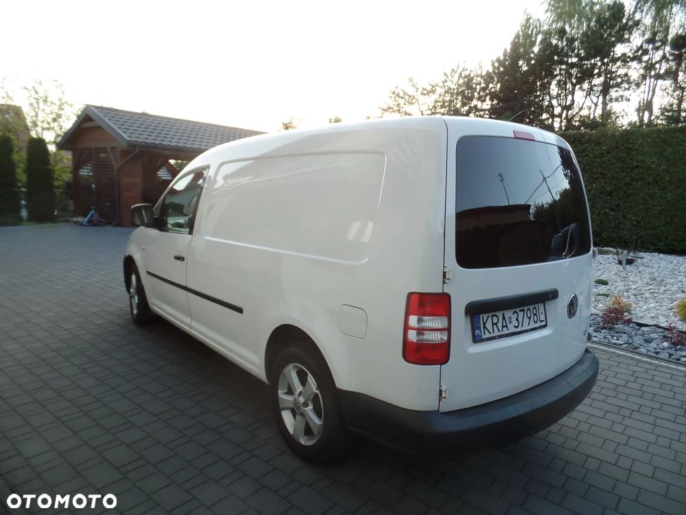 Volkswagen CADDY MAXI LONG - 3