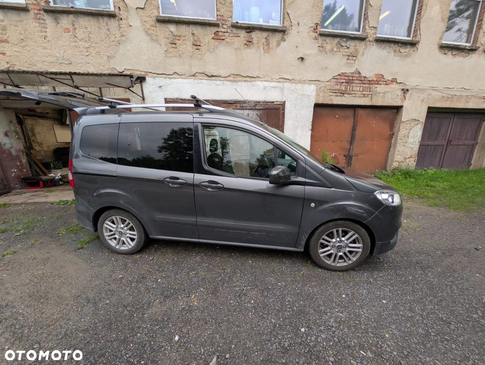 Ford Tourneo Courier 1.5 TDCi Trend - 2