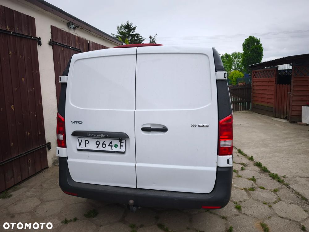 Mercedes-Benz Vito - 12