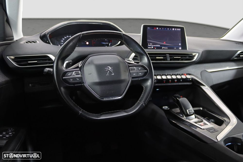 Peugeot 3008 1.2 PureTech Allure EAT8 - 9