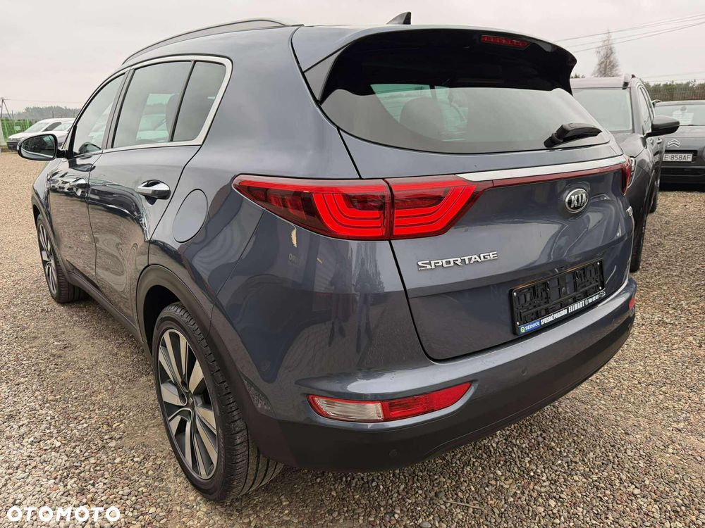 Kia Sportage 1.7 CRDI 2WD Spirit - 11