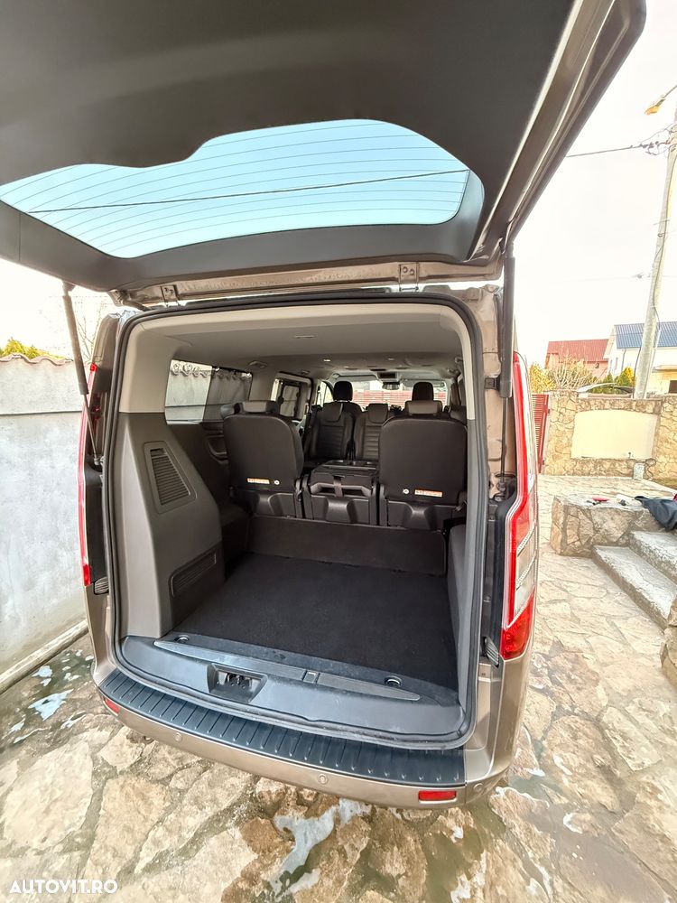 Ford Tourneo Custom - 10