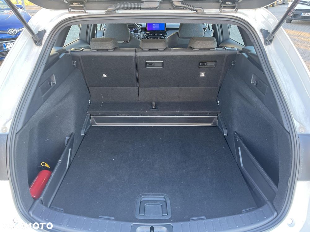 Toyota Corolla 1.8 Hybrid Comfort - 13