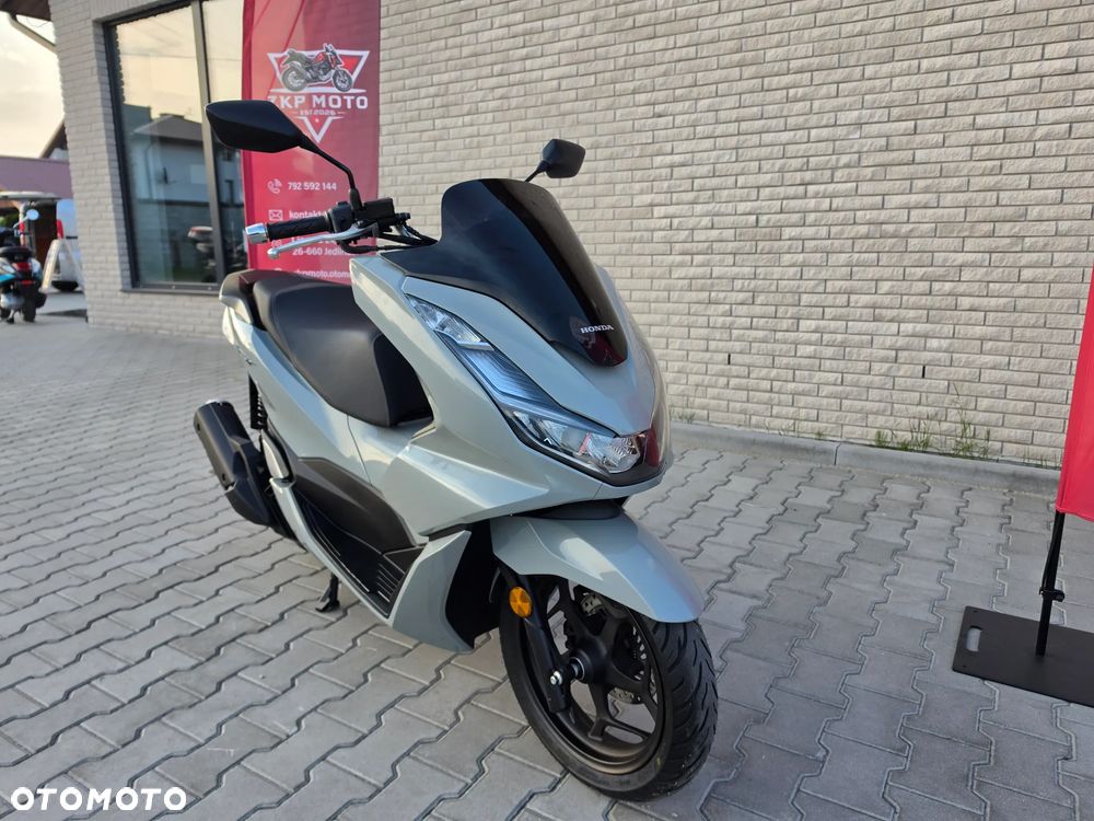 Honda PCX - 9