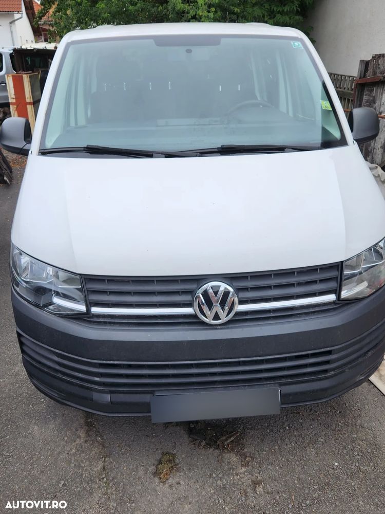 Volkswagen Transporter - 1
