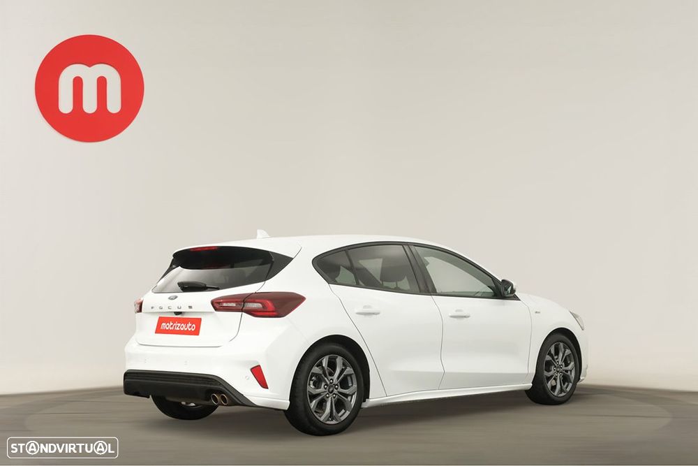Ford Focus 1.0 EcoBoost MHEV ST-Line X - 4