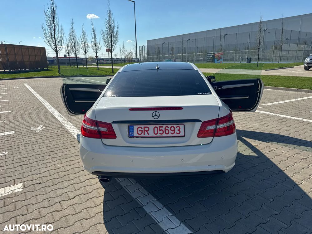 Mercedes-Benz E 250 BlueEFFICIENCY 7G-TRONIC Avantgarde - 2