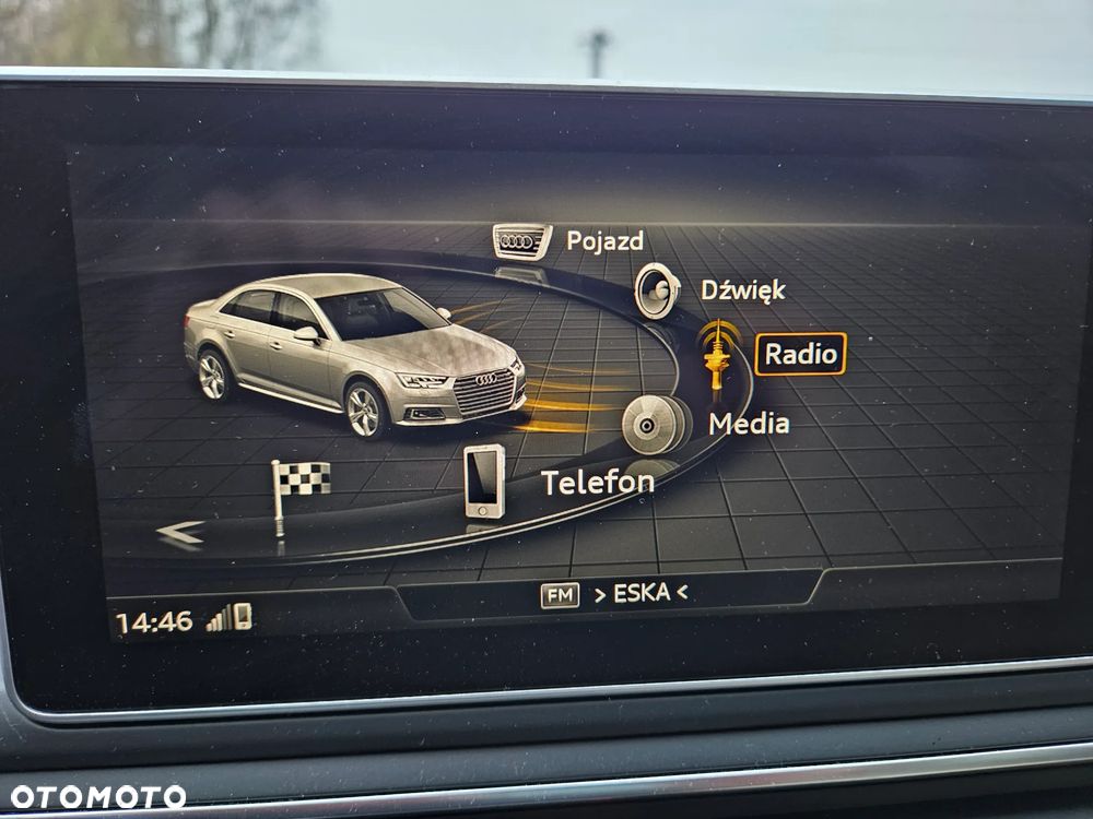 Audi A4 Limousine 40 TFSI S tronic S line - 22