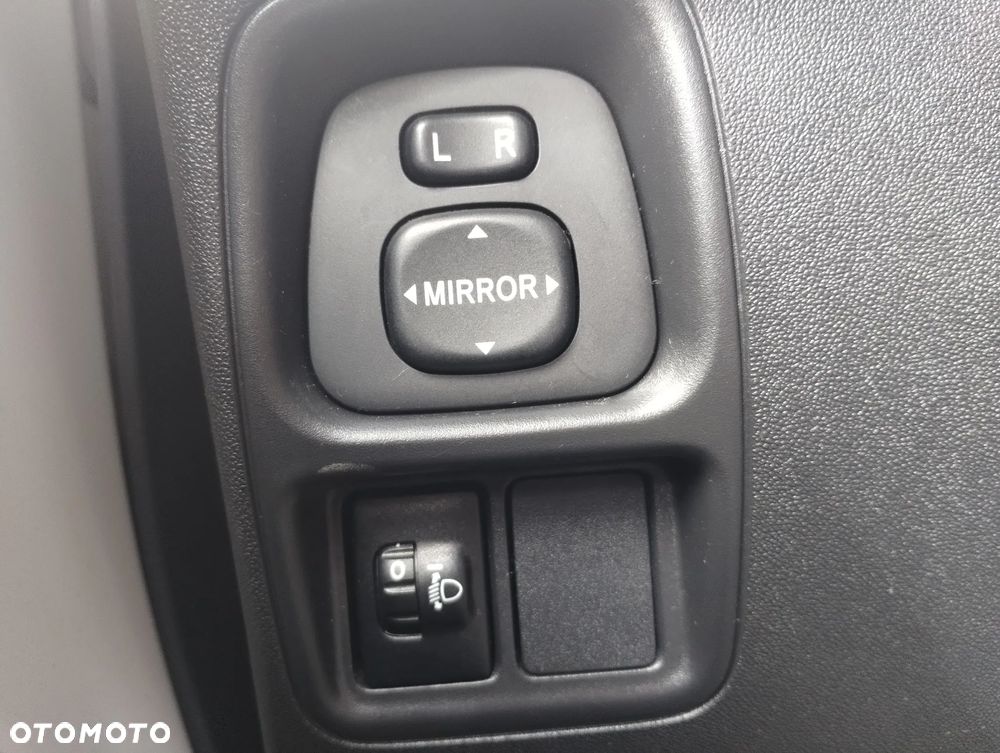 Toyota Aygo x-play - 17