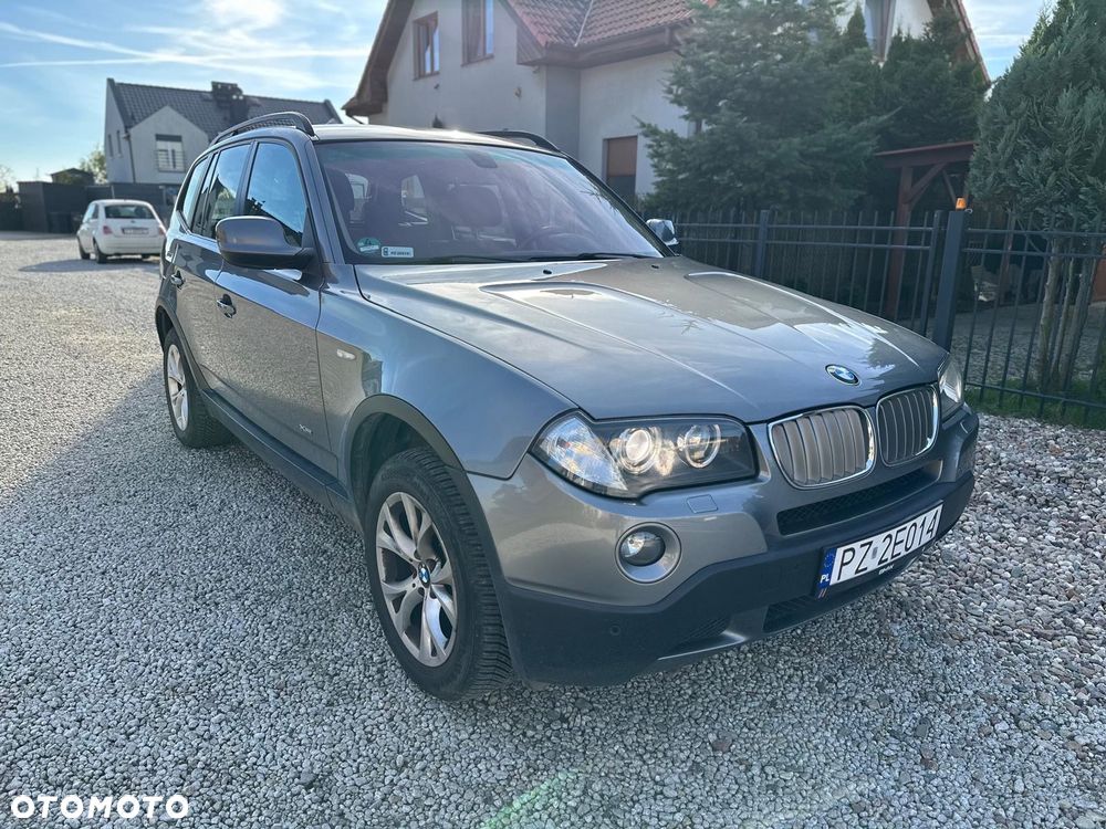 BMW X3 xDrive18d - 11