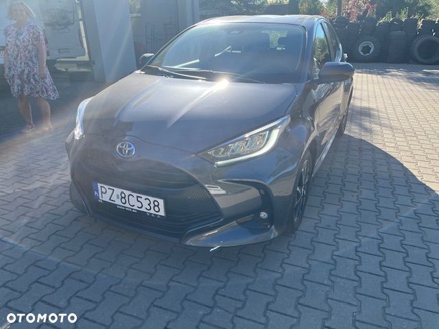 Toyota Yaris - 1