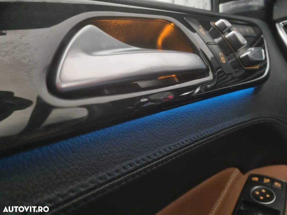 Mercedes-Benz GLE 500 e 4Matic 7G-TRONIC Exclusive - 12