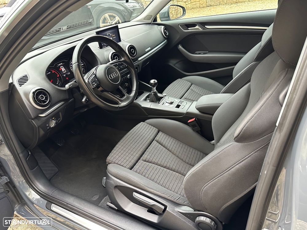 Audi A3 1.6 TDI Sport - 8
