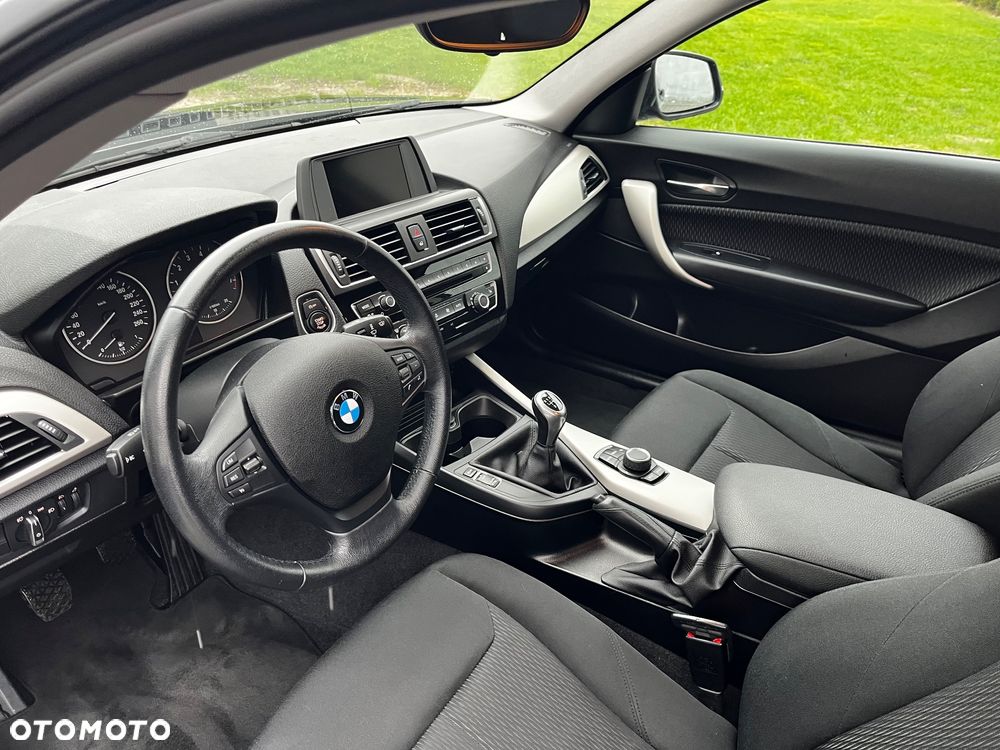 BMW Seria 1 118i Edition Metropolitan - 20