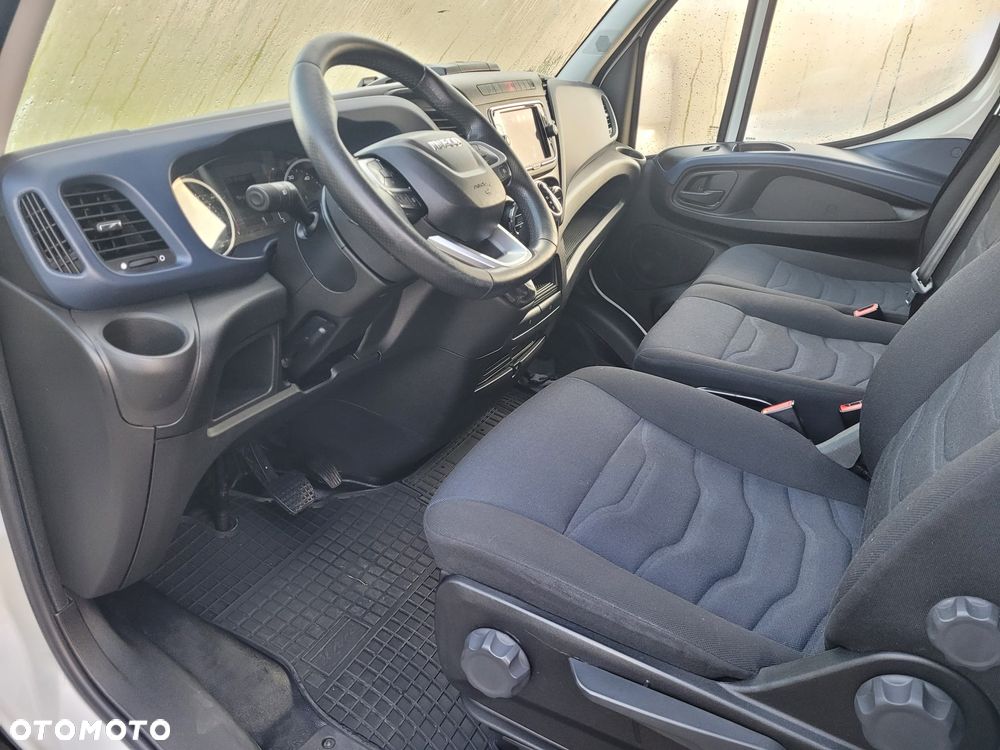 Iveco Daily - 12