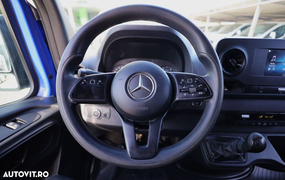 Mercedes-Benz Sprinter L2H2 - 16