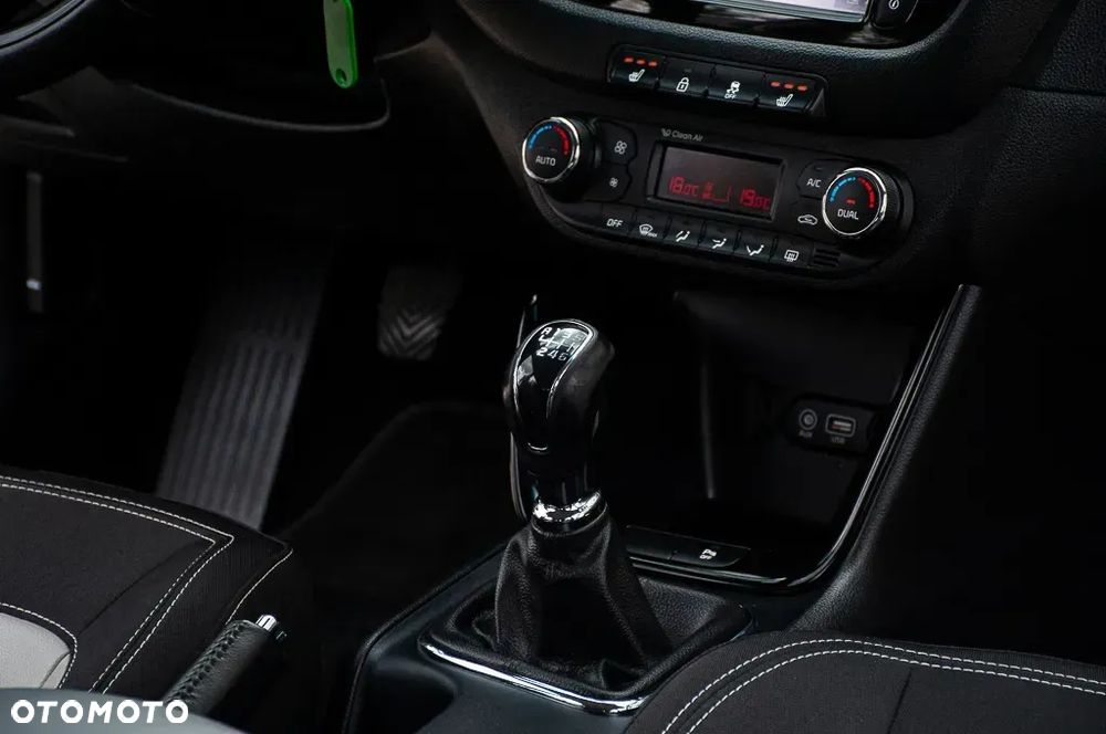 Kia Ceed 1.6 CRDi Platinum Edition - 21