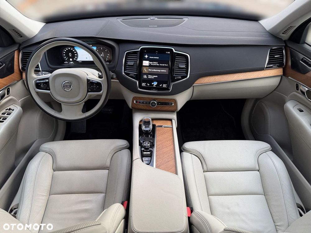Volvo XC 90 - 15