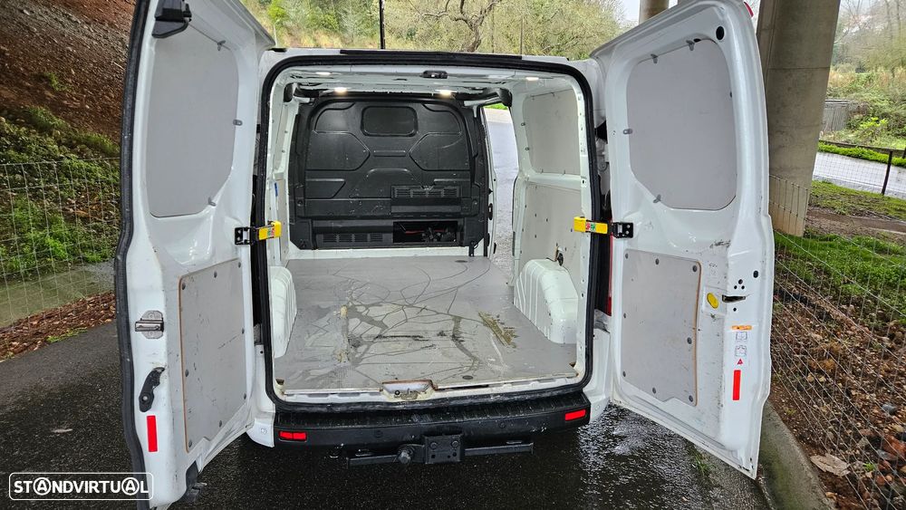 Ford Transit Custom LONGA L2H1 2.0 TDCI 3L - 32