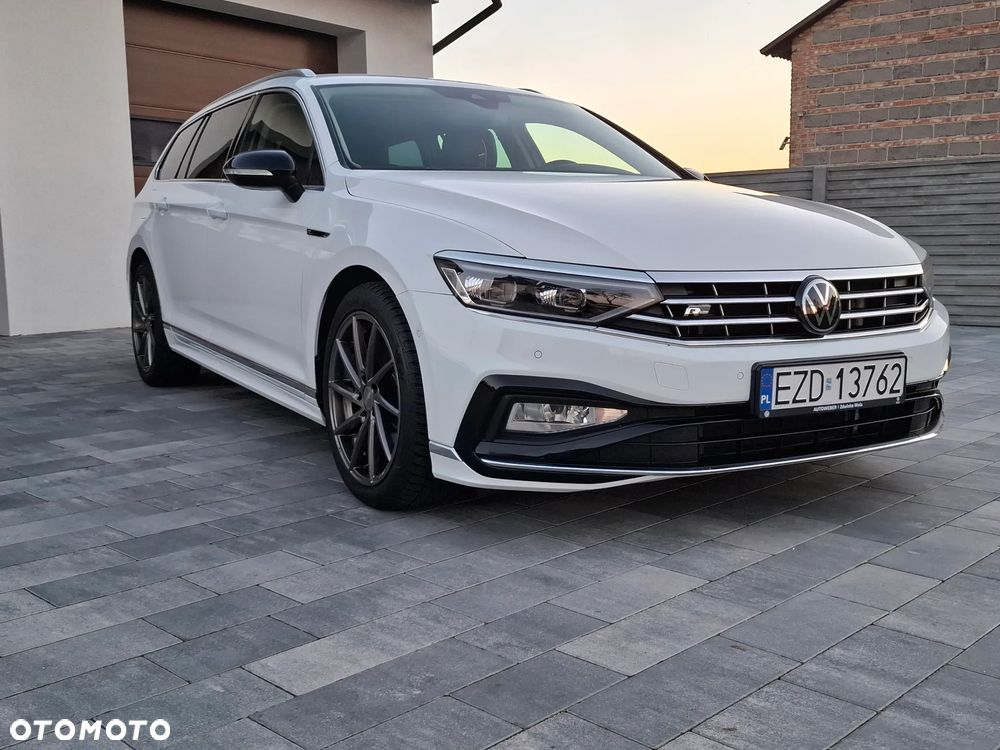 Volkswagen Passat 2.0 TDI SCR 4Motion DDG Highline - 3