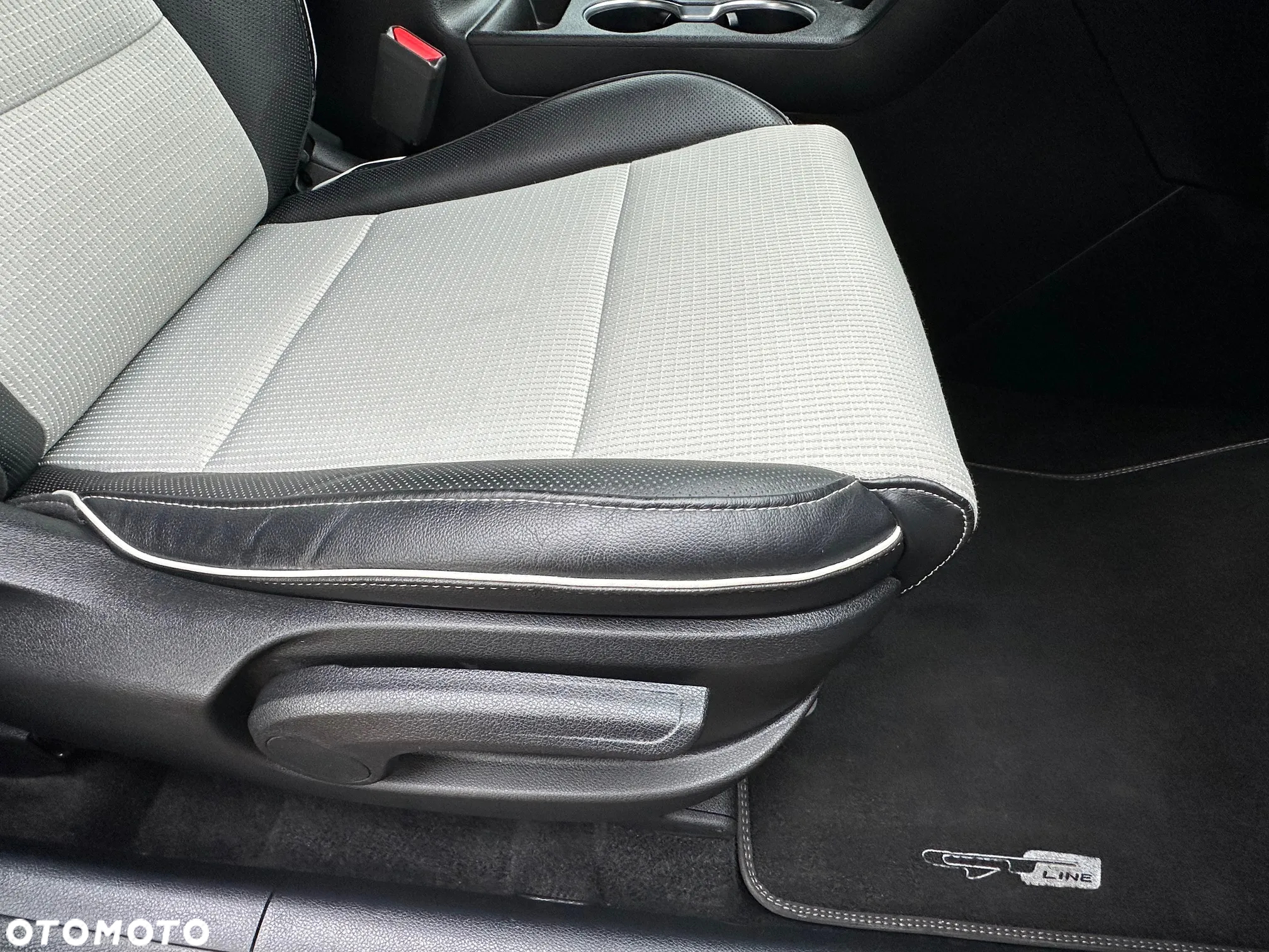 Kia Sportage 1.6 T-GDI GT Line 4WD DCT - 37