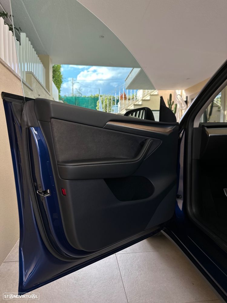 Tesla Model Y Tração Traseira - 17