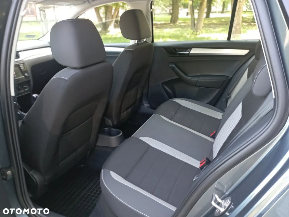 Skoda RAPID 1.4 TDI DPF Ambition - 11