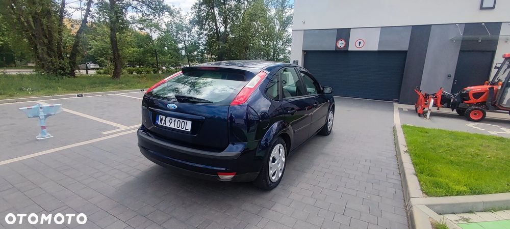 Ford Focus 1.6 Ti-VCT Sport - 6