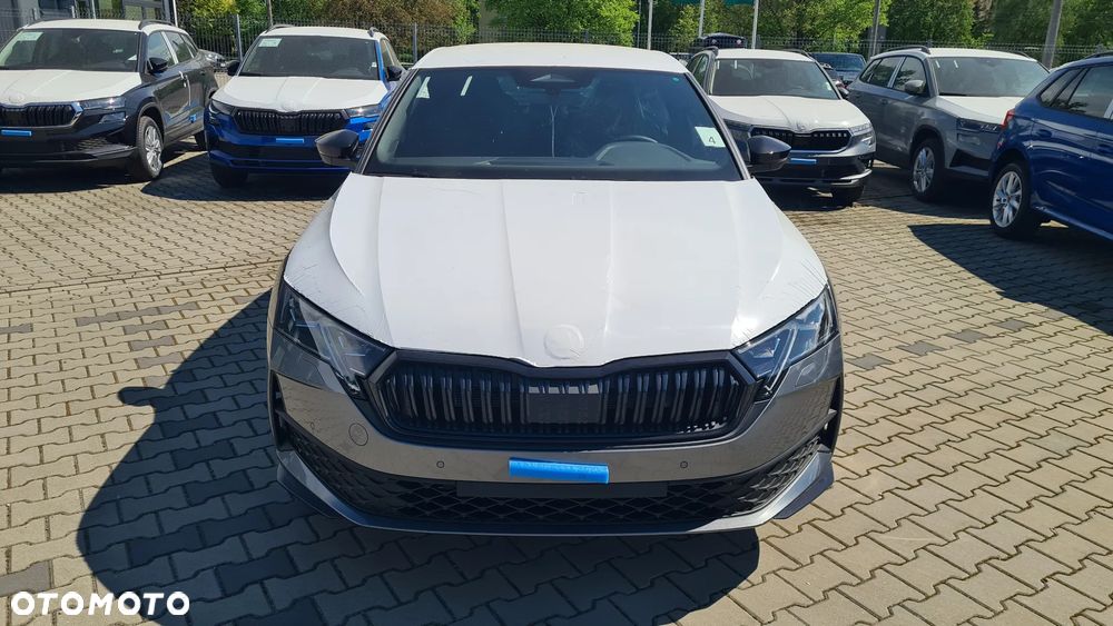 Skoda Octavia 1.5 TSI e-Tec Sportline DSG - 2