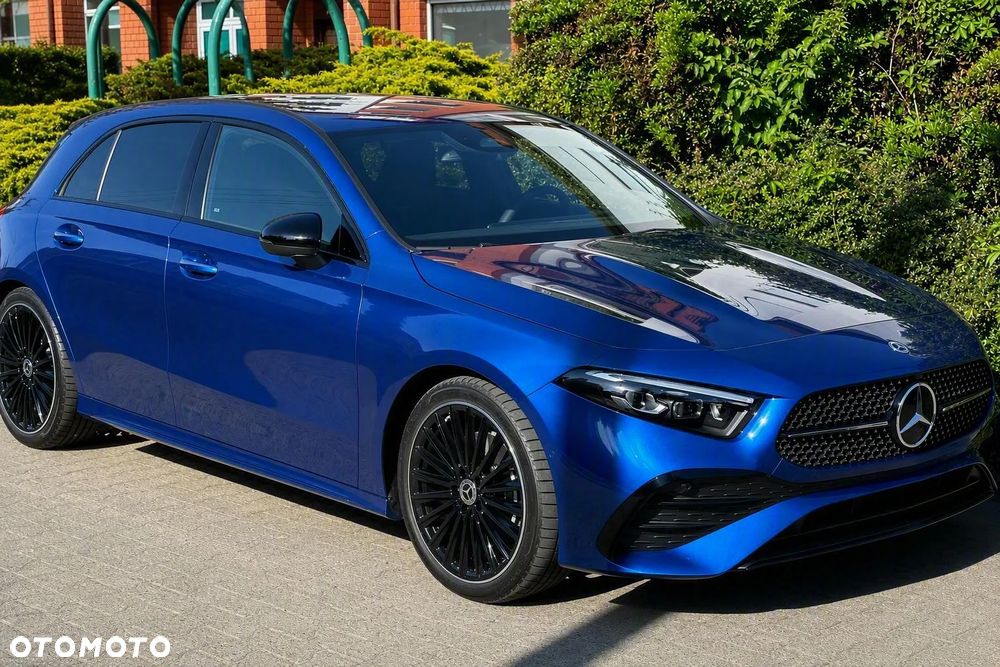 Mercedes-Benz Klasa A 220 4-Matic AMG Line 8G-DCT - 2