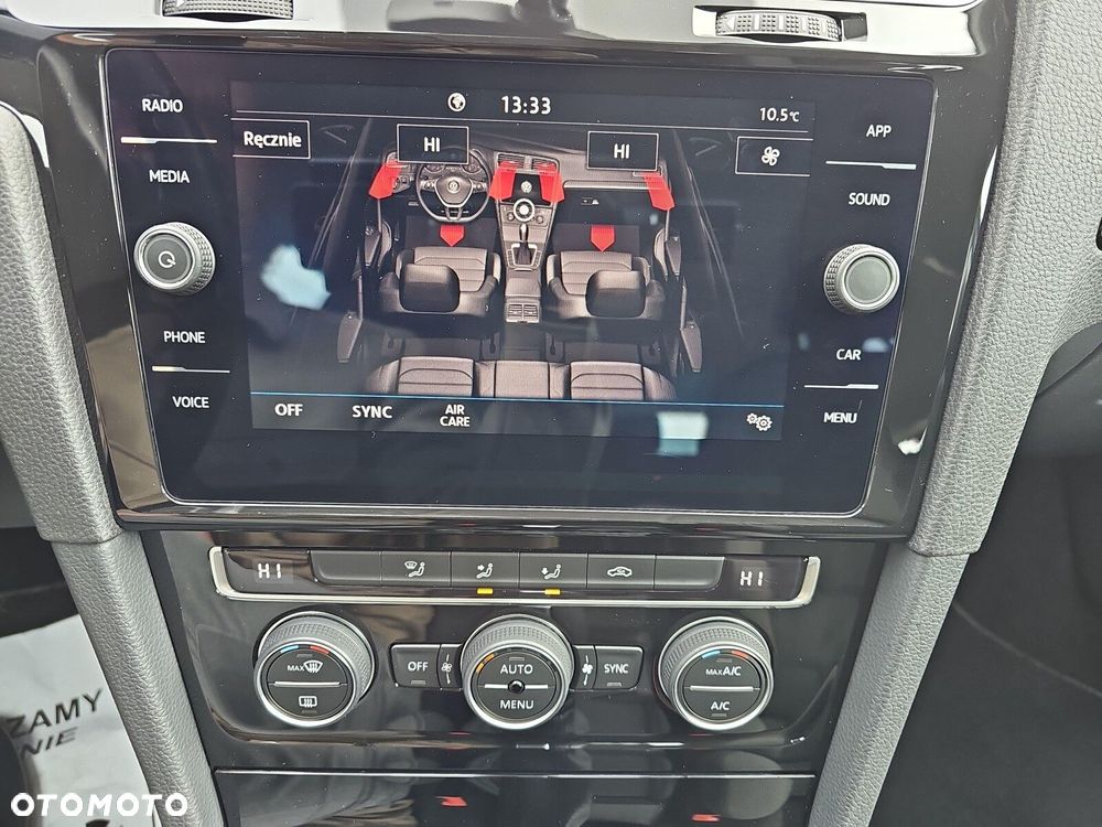 Volkswagen Golf - 30