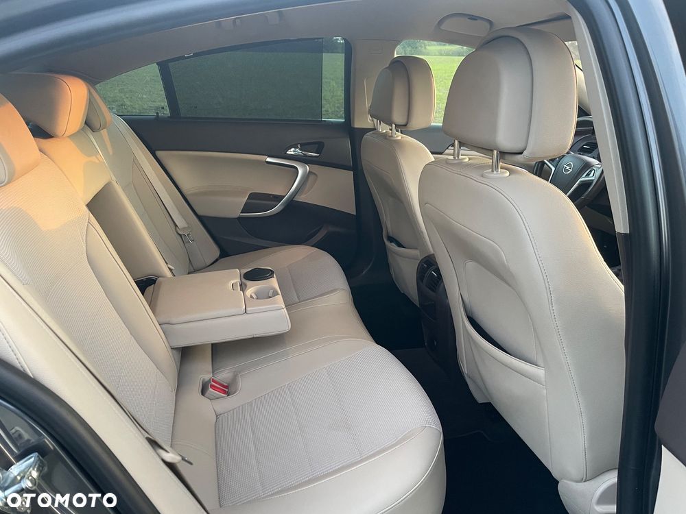 Opel Insignia 2.0 CDTI Cosmo - 27
