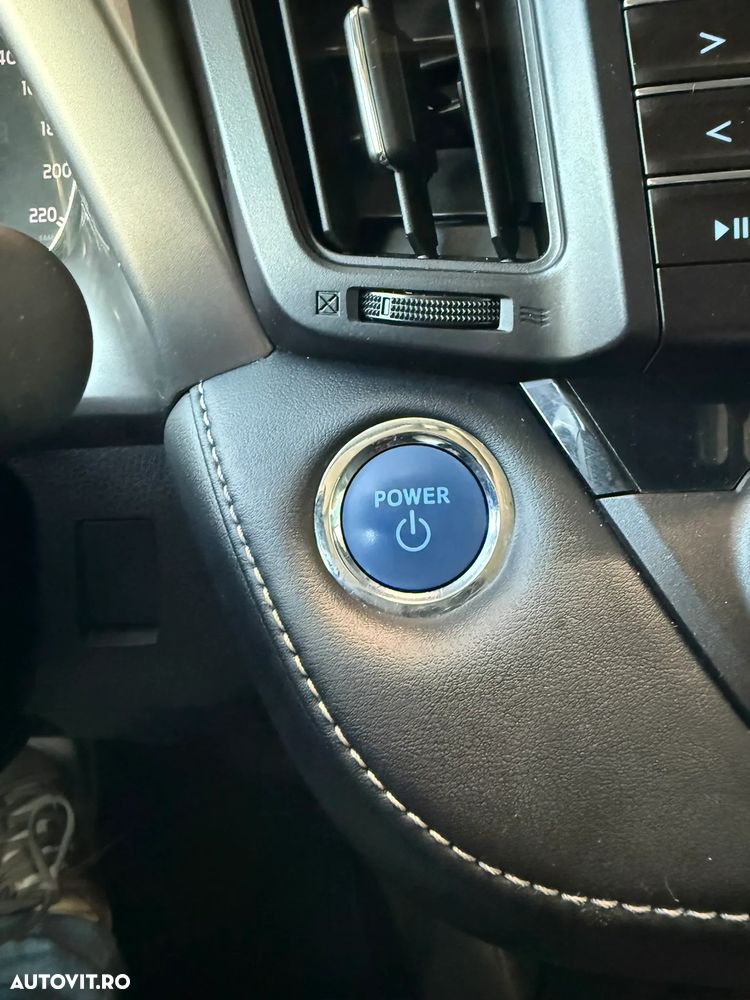 Toyota RAV4 2.5 4x4 Hybrid Executive - 35