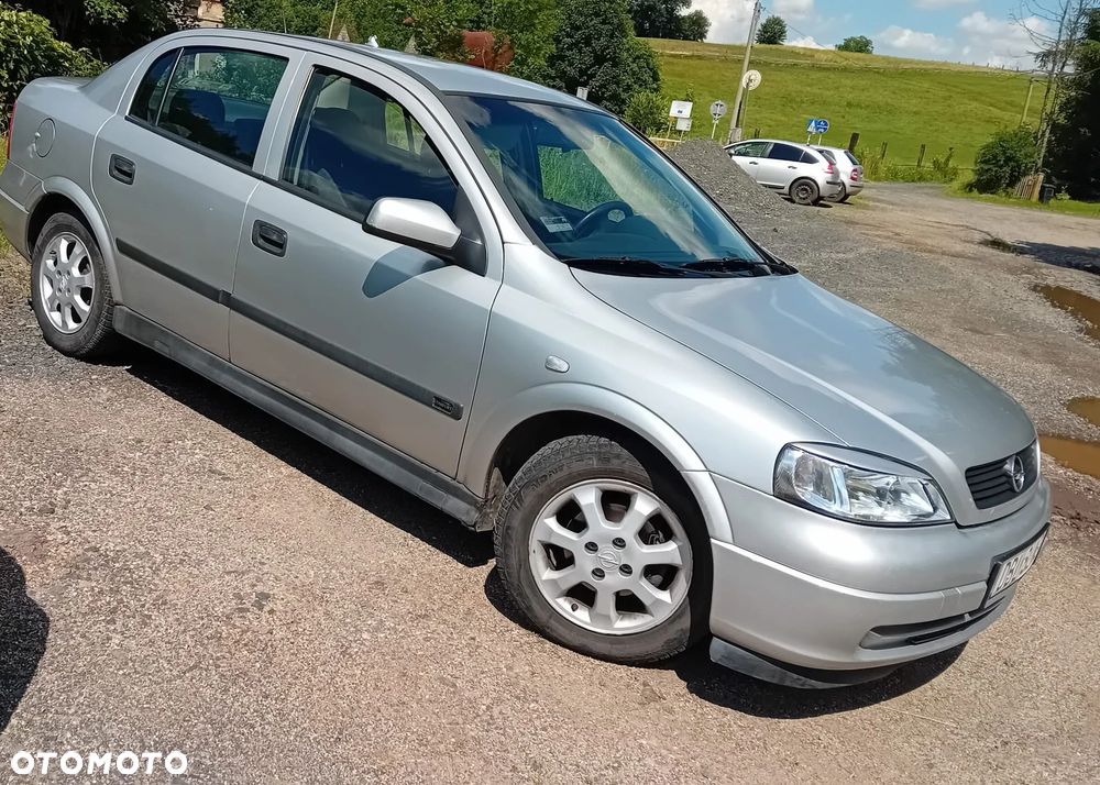 Opel Astra 1.4 Comfort / Cool - 4