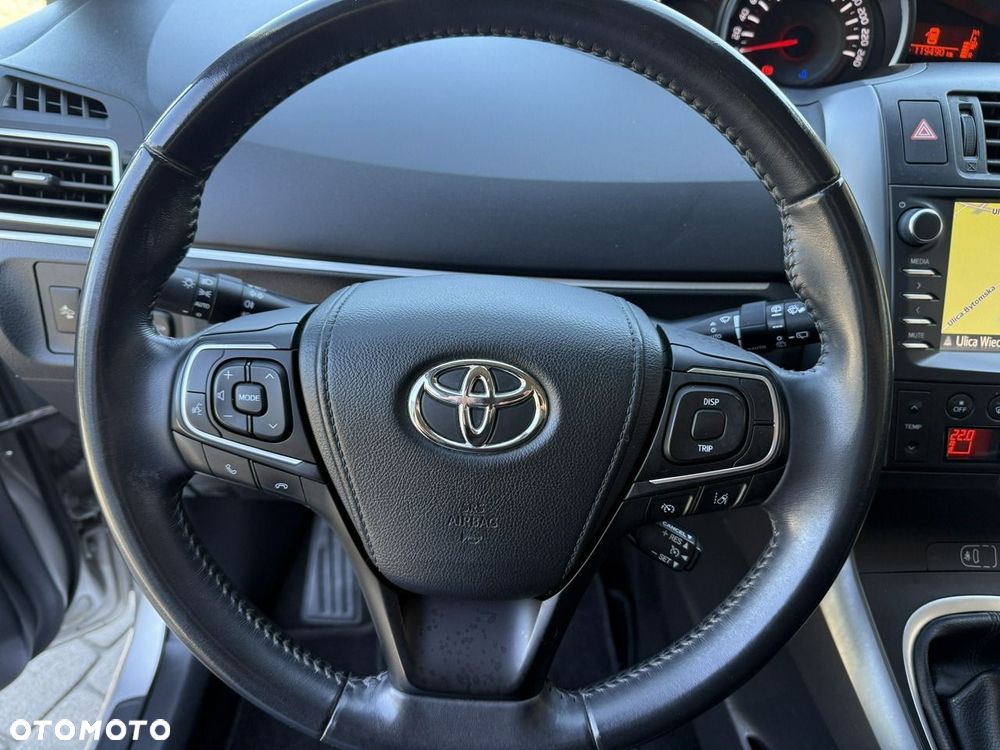 Toyota Verso 1.6 D-4D Active 7os EU6 - 15