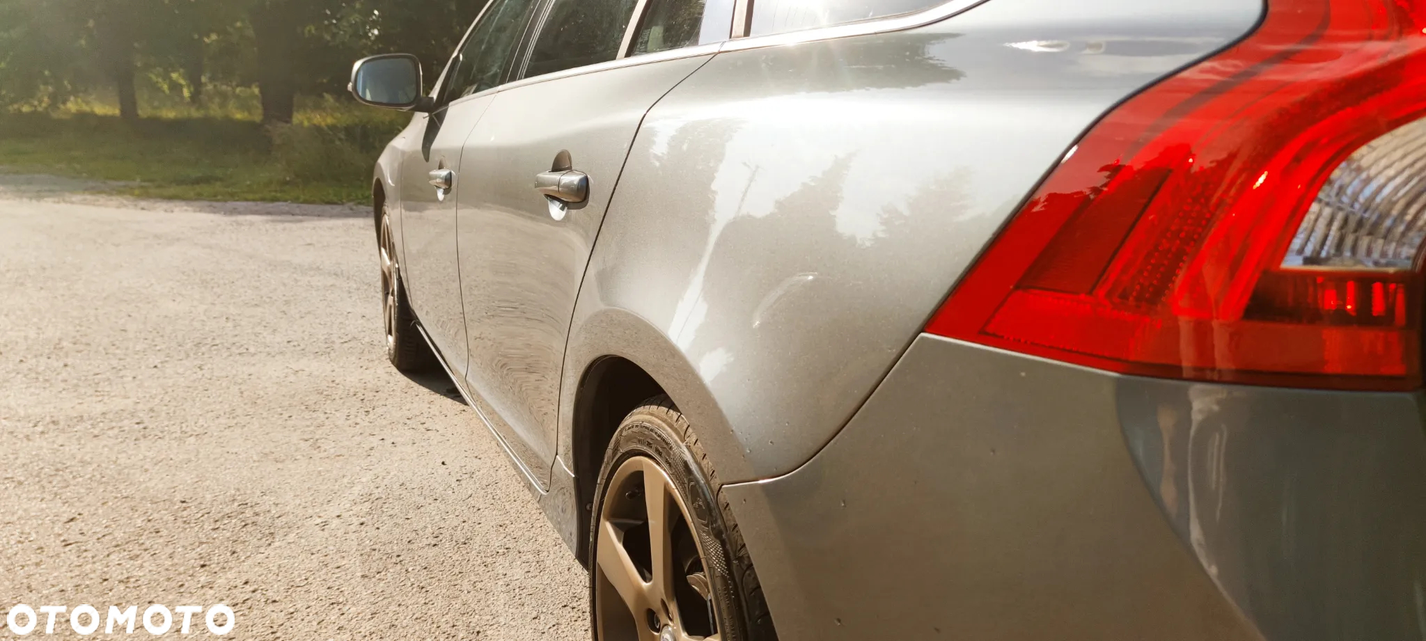 Volvo V60 D6 AWD Plug-in Hybrid Summum - 14