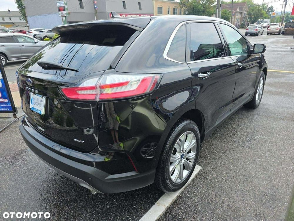 Ford Edge - 3