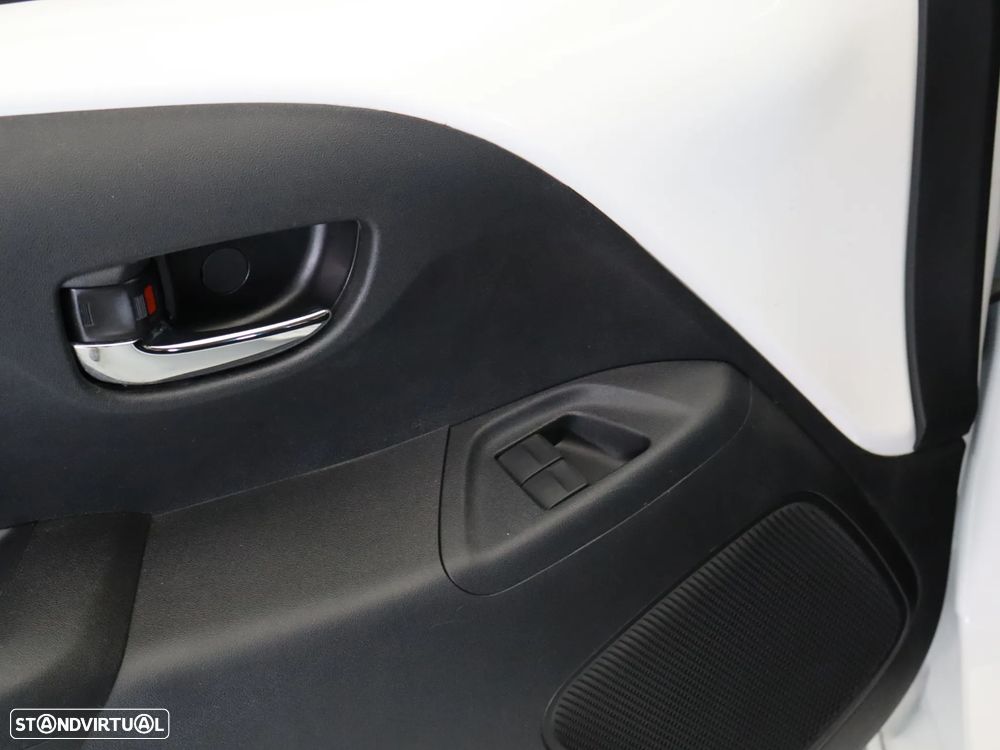 Toyota Aygo 1.0 X-Play - 18