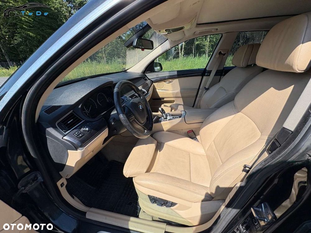 BMW 5GT 530d - 14