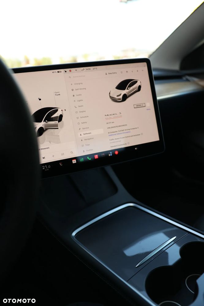 Tesla Model 3 - 29