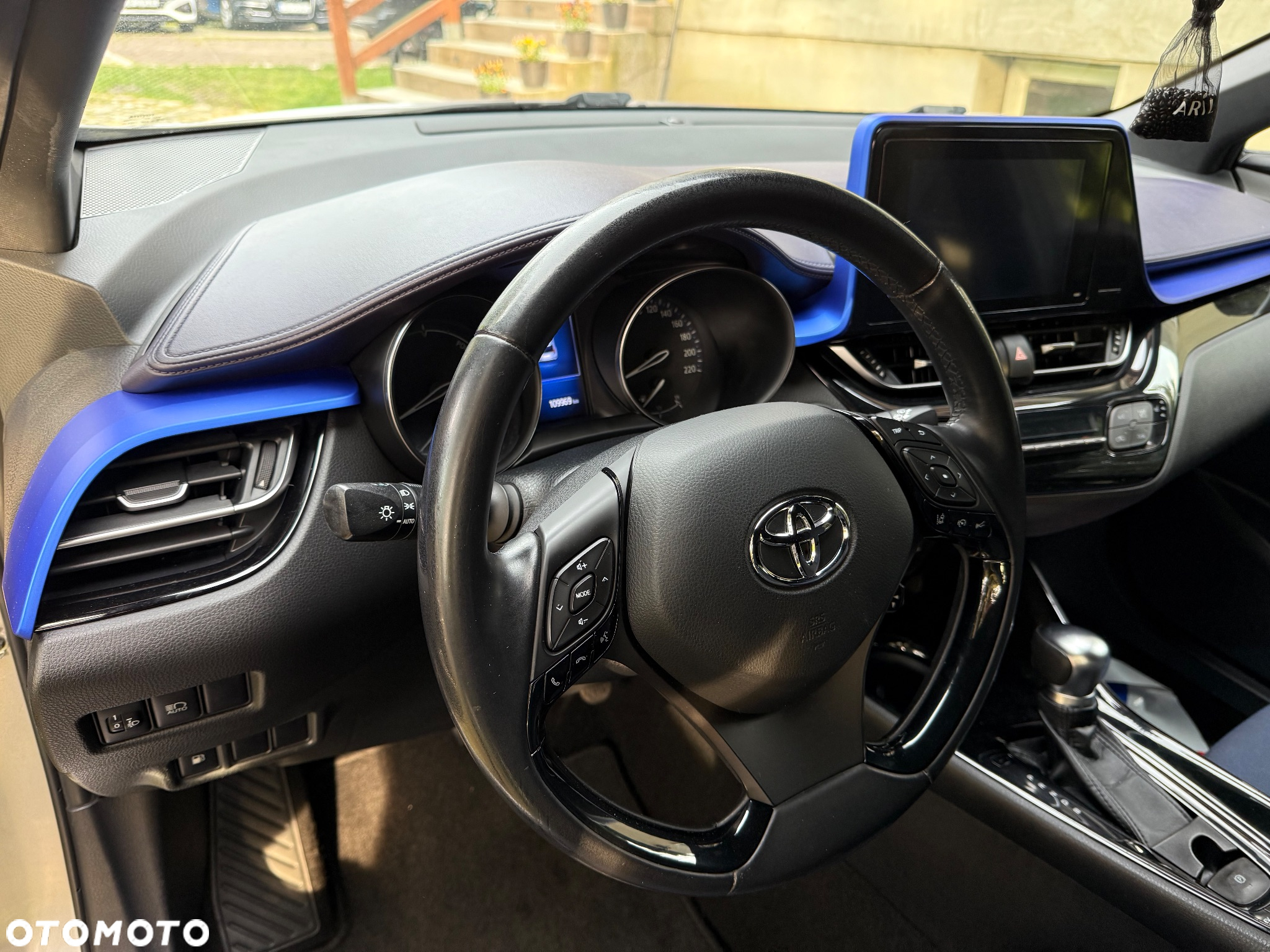 Toyota C-HR - 9