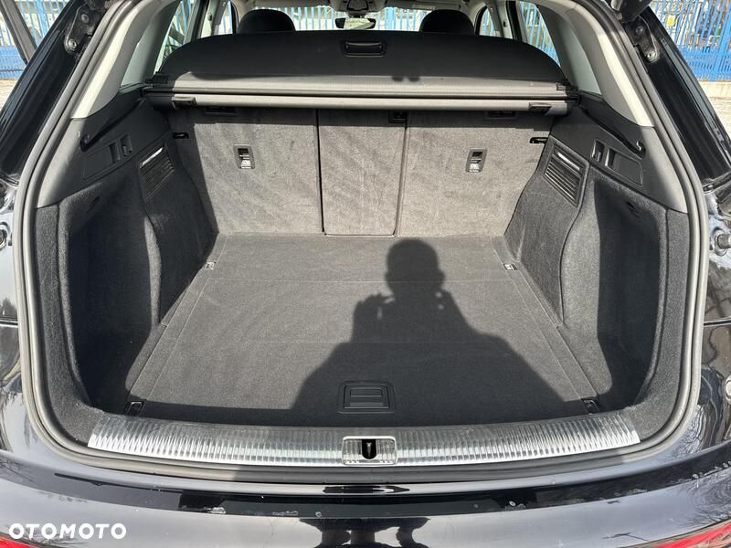 Audi Q5 35 TDI mHEV S tronic - 16