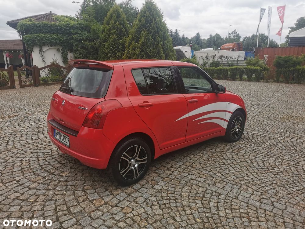 Suzuki Swift 1.3 Comfort - 4