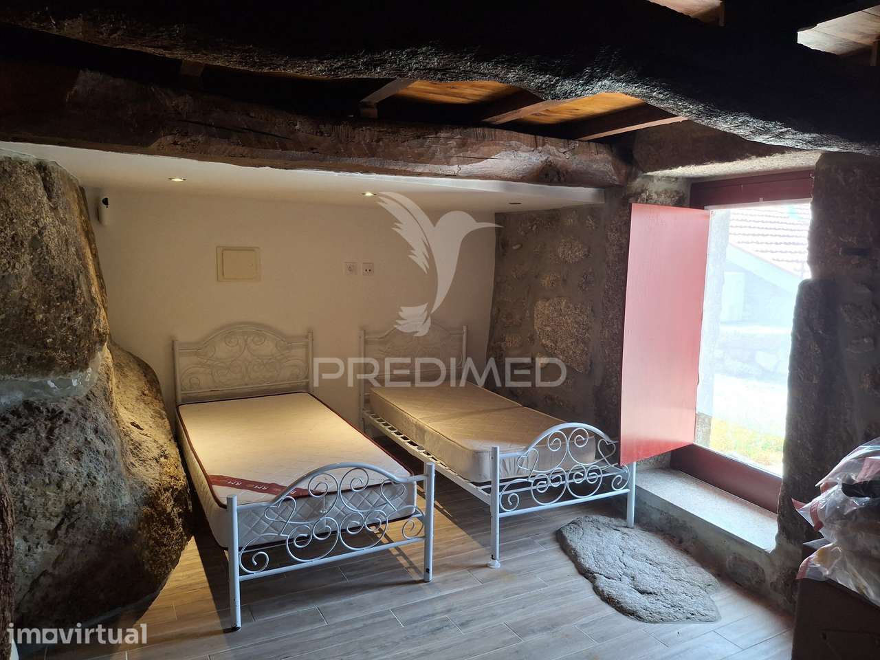 Moradia T2 remodelada com Terraço em Aboim da Nóbrega, Vila Verde - Grande imagem: 5/23