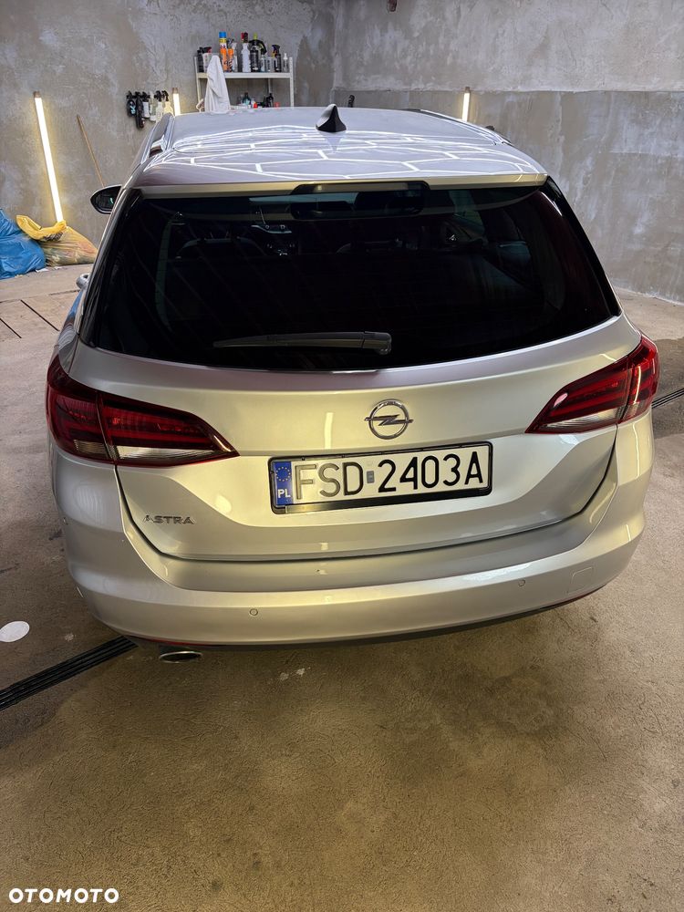 Opel Astra 1.6 CDTI Elite S&S - 4