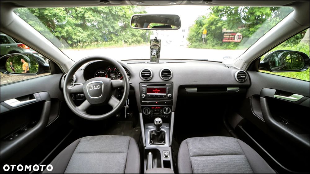 Audi A3 Sportback - 7
