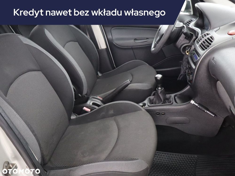 Peugeot 206 - 11